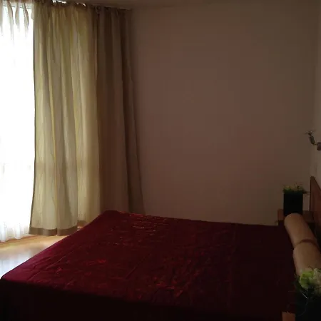 Лъки 2 Appartement *